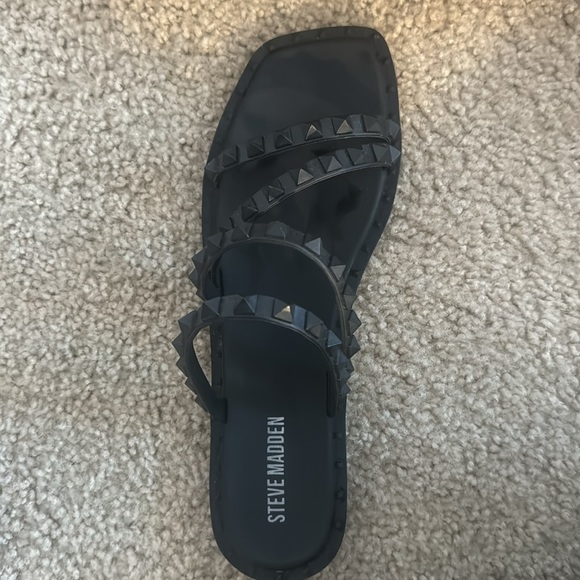 Steve madden flats in black - Picture 2 of 3